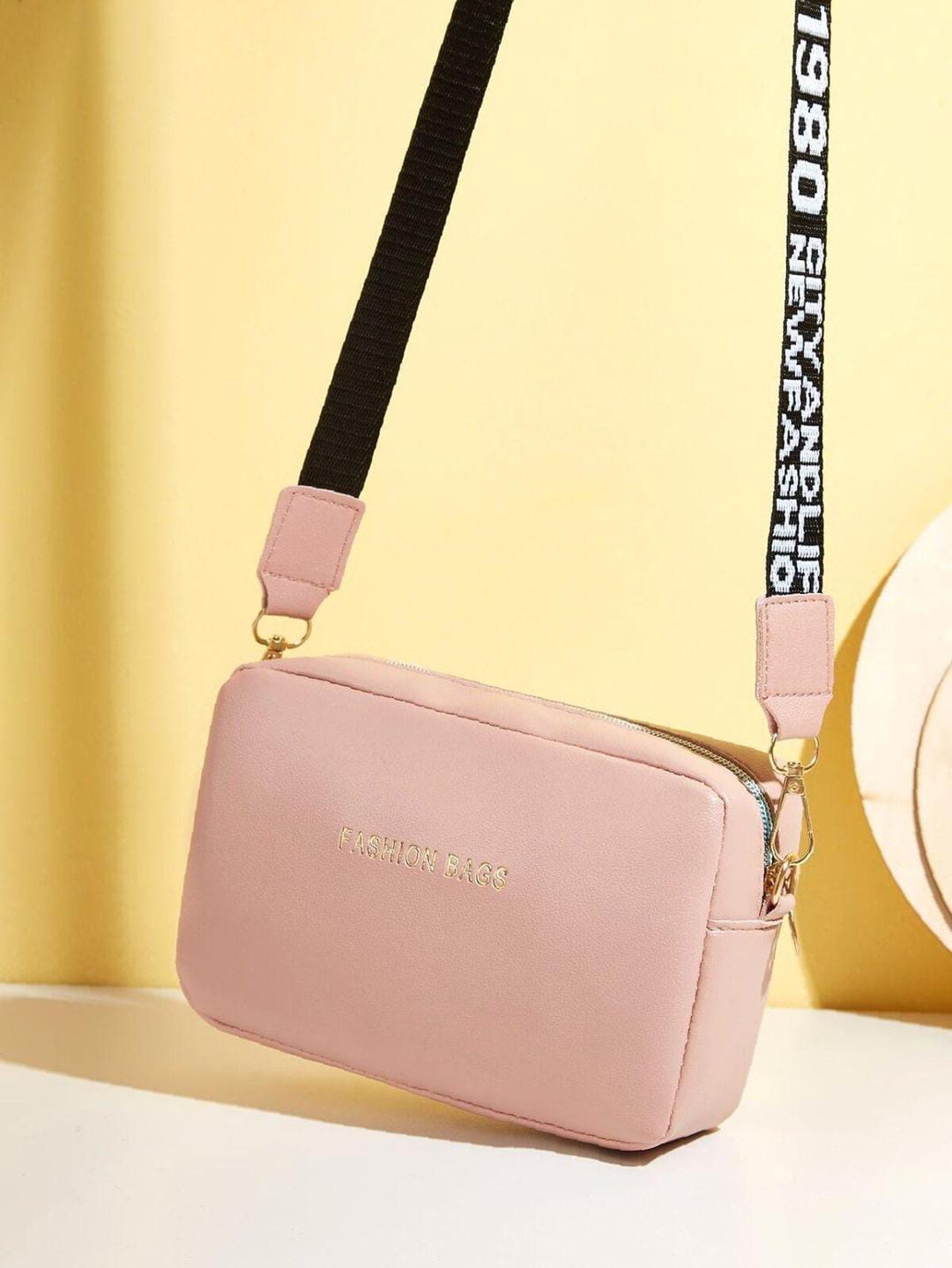 PU Leather Wide Strap Crossbody Bag Simple Style Small Shoulder Bags for Women
