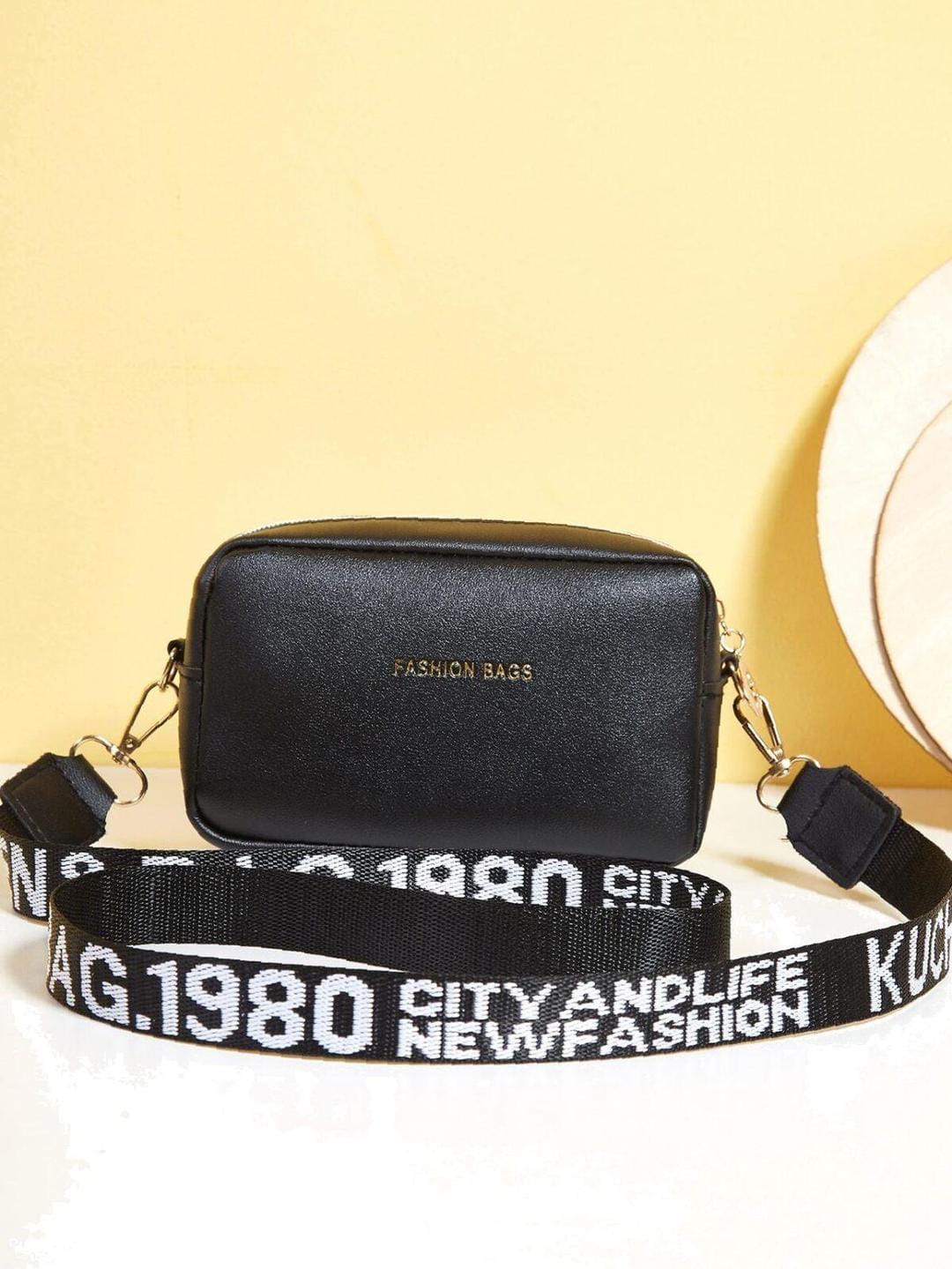 PU Leather Wide Strap Crossbody Bag Simple Style Small Shoulder Bags for Women