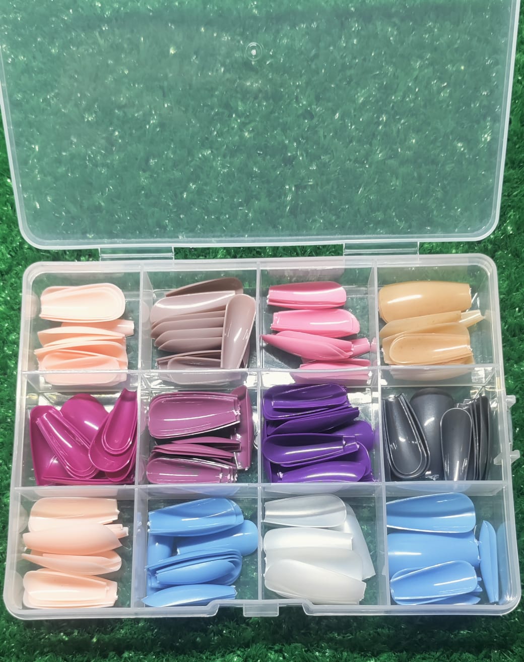 Reusable Fake Nails with Box – Beautiful Variety of Colors | Best Fake Nails For Girls ( Random Color Nails)
