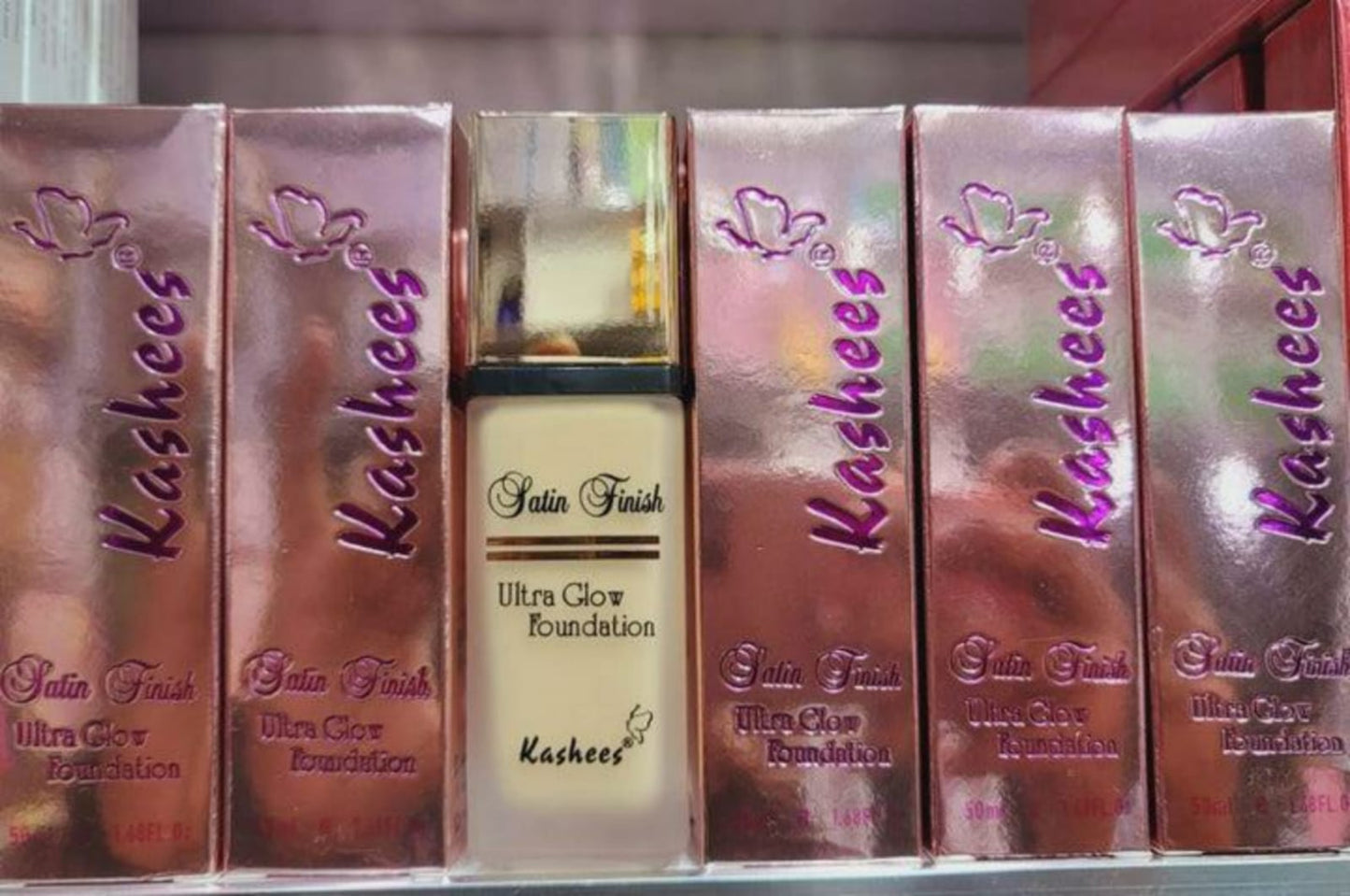 Kashees EvenTone High C24 Hours Full Coverage Glowy Foundation - 50ml overage Liquid Foundation 30Ml