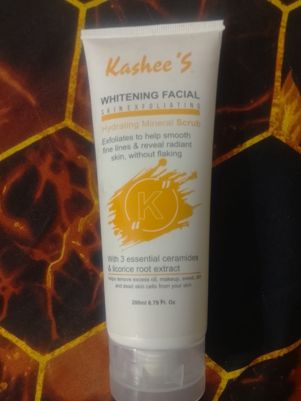 Kashee's Hydrating Mineral Face Wash – Whitening & Brightening Formula - 200ml