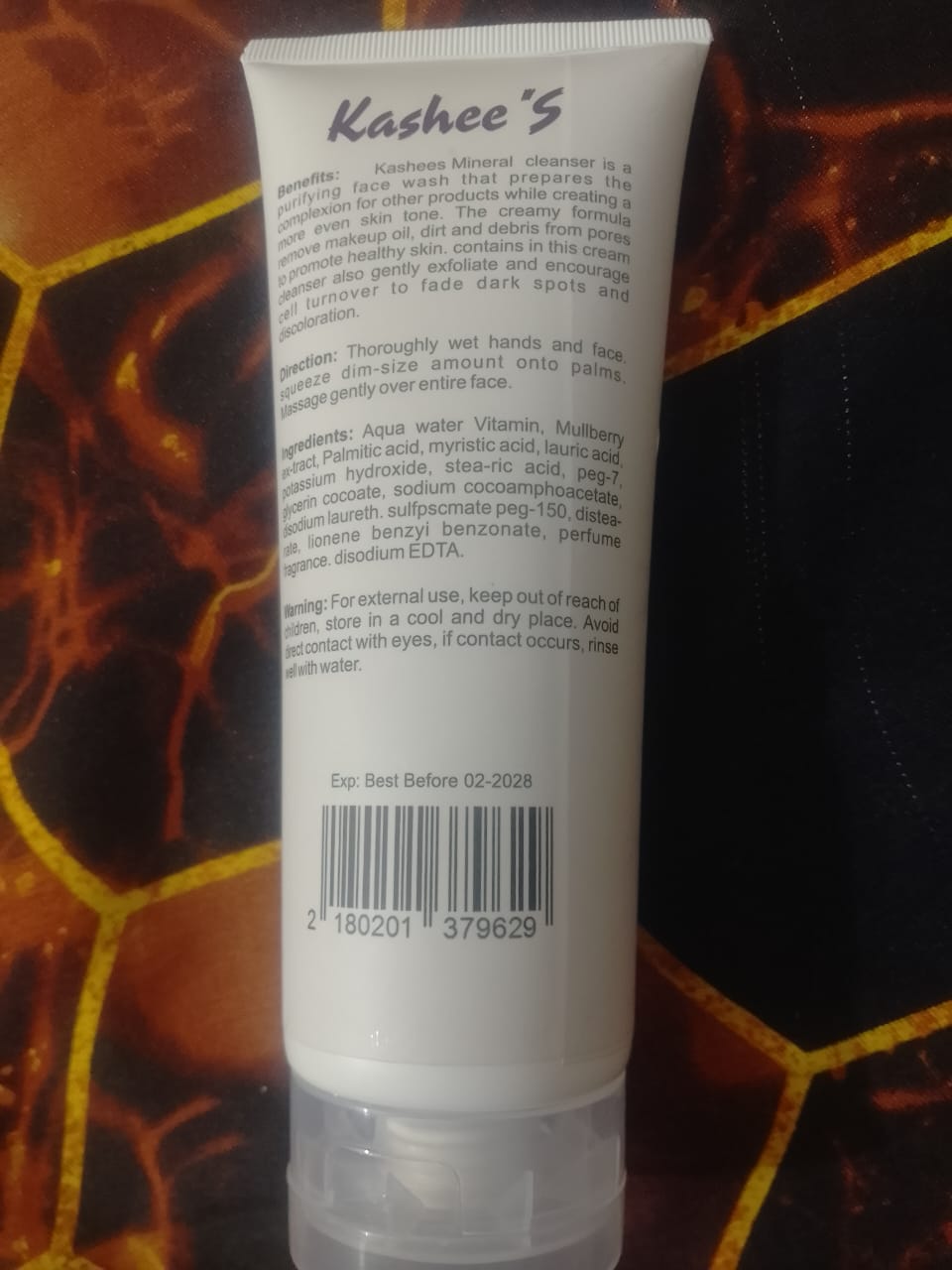 Kashee's Hydrating Mineral Face Wash – Whitening & Brightening Formula - 200ml