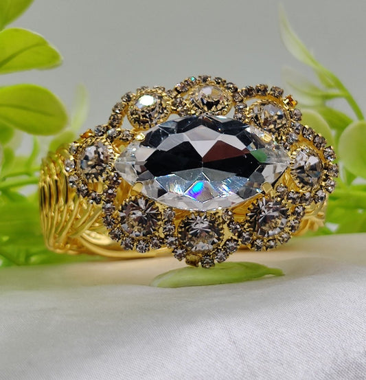 Imported Exquisite Oval Crystal Adjustable Bracelet - Imported Luxury Jewelry | Adjustable Bracelet – Best Quality Artificial Bracelet For Girls &amp; Women | Bracelet For Every Occasion
