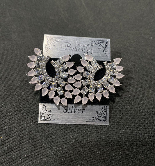 AR-ear-Pin-550-023