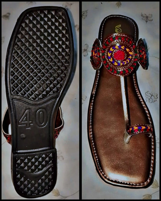 Kolhapuri Slipper Design No. 25-80 – Elegant Brown Handcrafted Footwear (With Box )