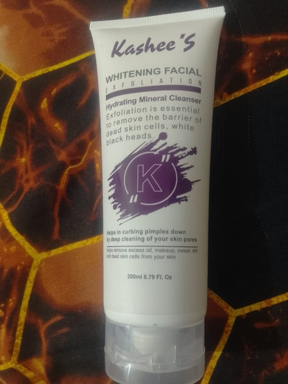 Kashee's Hydrating Mineral Face Wash – Whitening &amp; Brightening Formula - 200ml